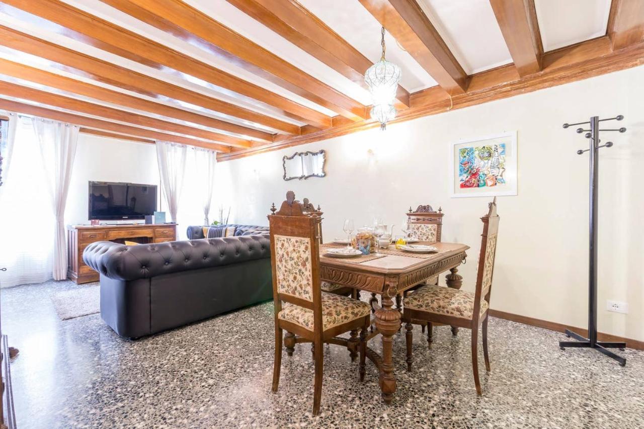 A Venezia Apartamento